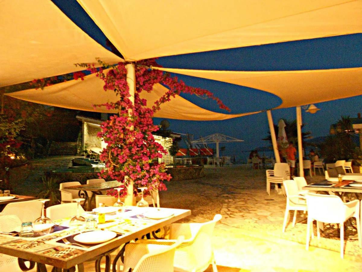 Bougainville Bay Resort - Villa 11 Sarandë 외부 사진